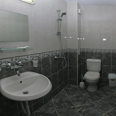 Hotell ,,дироси